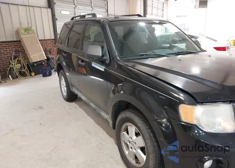 2012 Ford Escape Xlt из США, поврежденный, VIN 1FMCU0DG1CKB57081